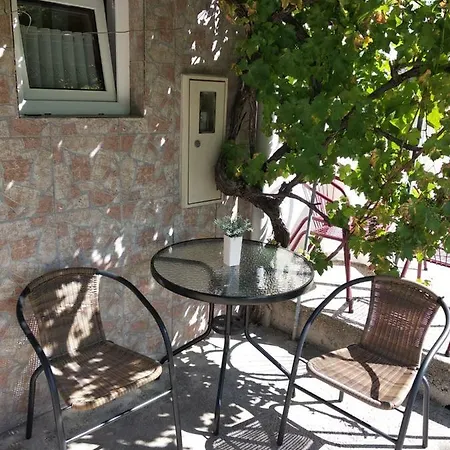 بيت للعطل Kuca Za Odmor Matko House Matko باغ