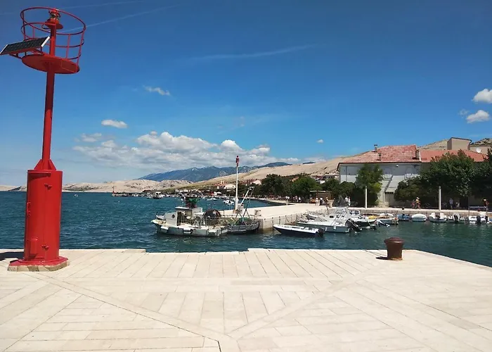 Kuca Za Odmor Matko House Matko Vakantiehuis Pag Town